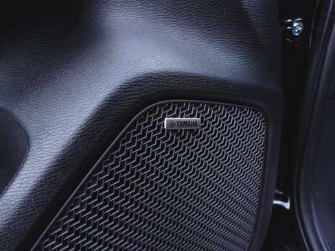 New 2026 Mitsubishi Outlander SEL FWD image 11