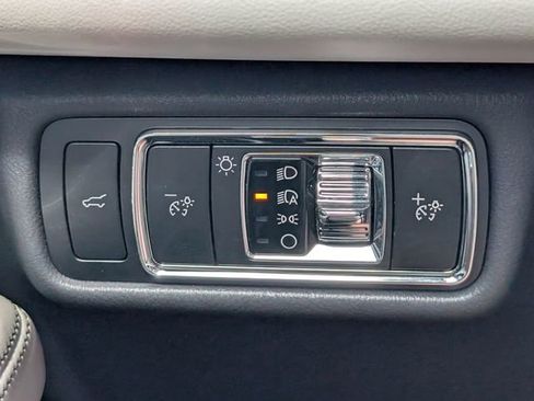 Used 2025 Lincoln Aviator Reserve w/ Equipment Group 201A AWD/4WD image 24