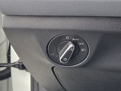New 2026 Volkswagen Jetta SE FWD image 26
