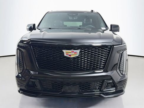 Used 2025 Cadillac Escalade V w/ LPO, Floor Liner Package AWD/4WD image 2