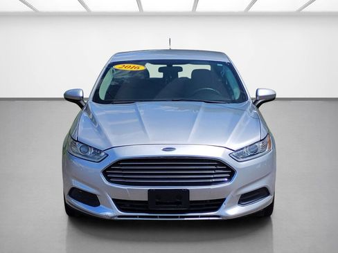 Used 2016 Ford Fusion S FWD image 8
