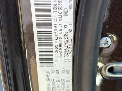 Used 2017 RAM 2500 Big Horn image 26