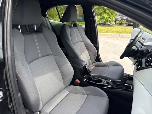 Used 2021 Toyota Corolla SE FWD image 34