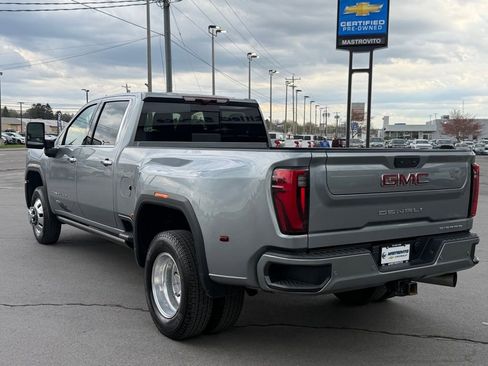 Used 2024 GMC Sierra 3500 Denali w/ Denali Reserve Package image 11