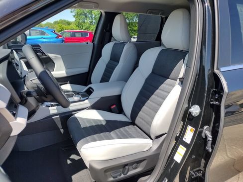 New 2026 Mitsubishi Outlander SE AWD/4WD image 7