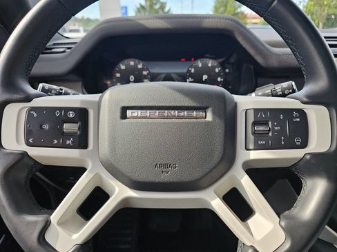 Used 2025 Land Rover Defender 110 S AWD/4WD image 19