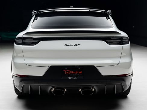 Used 2022 Porsche Cayenne Turbo GT AWD/4WD image 26