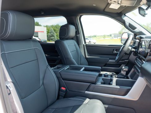 New 2026 Toyota Tundra SR5 AWD/4WD image 21