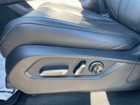 Used 2023 Acura MDX SH-AWD image 18