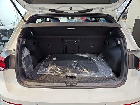 New 2026 Volkswagen GTI SE FWD image 14