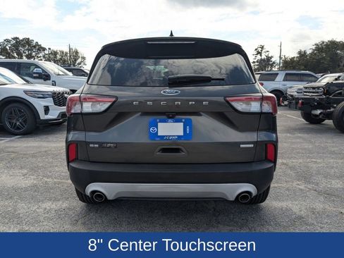 Certified 2020 Ford Escape SE image 5