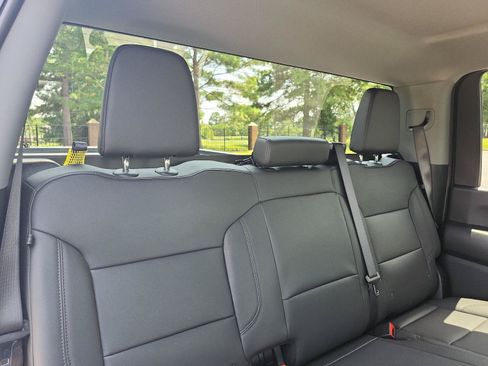 Certified 2025 GMC Sierra 2500 Pro w/ Convenience Package AWD/4WD image 10