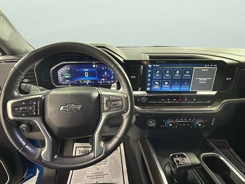 Used 2023 Chevrolet Silverado 1500 RST w/ Z71 Off-Road Package image 17