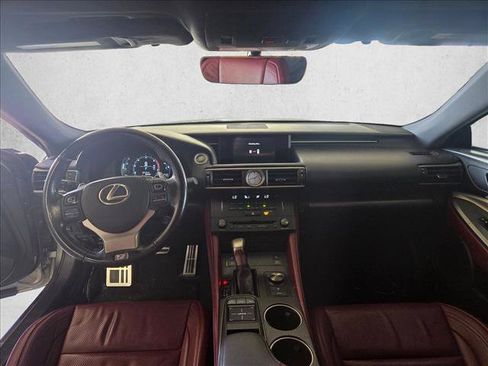 Used 2016 Lexus RC 200t RWD image 12
