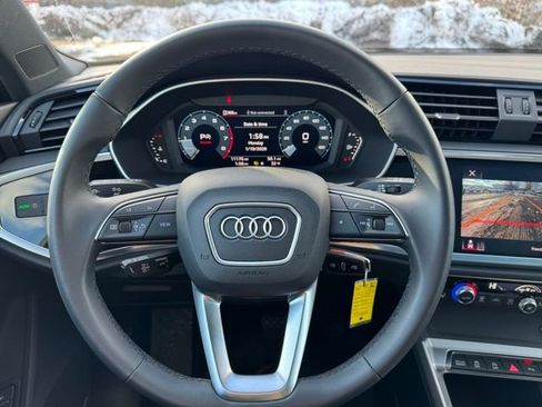 Used 2022 Audi Q3 2.0T Premium Plus image 14