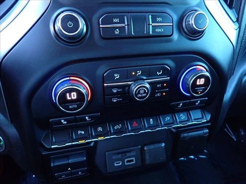 Used 2021 Chevrolet Silverado 1500 LT w/ All Star Edition Plus AWD/4WD image 18