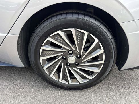 Used 2023 Hyundai Sonata SEL w/ Cargo Package image 8