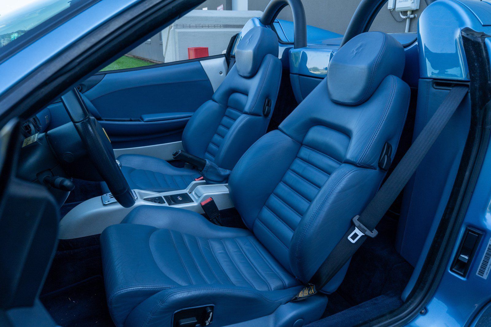 Used 2001 Ferrari 360 Spider RWD image 31