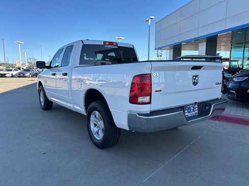 Used 2024 RAM 1500 Classic SLT image 8