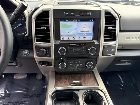 Used 2018 Ford F350 Lariat w/ Lariat Ultimate Package AWD/4WD image 24