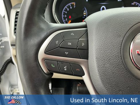 Used 2021 Jeep Grand Cherokee Limited image 36