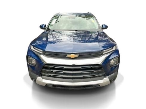 Used 2023 Chevrolet TrailBlazer LT FWD image 3