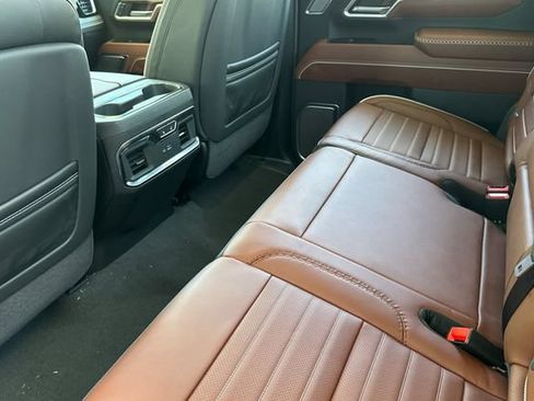 New 2026 GMC Sierra 3500 Denali Ultimate AWD/4WD image 12
