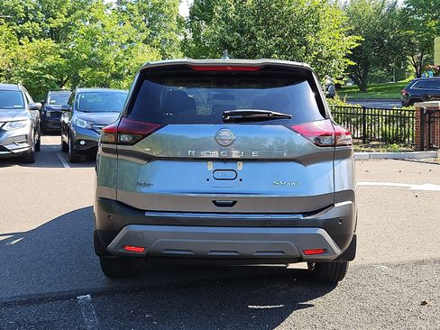 Certified 2023 Nissan Rogue SV AWD/4WD image 5