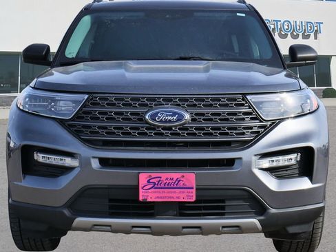 Used 2021 Ford Explorer XLT w/ Equipment Group 202A image 15