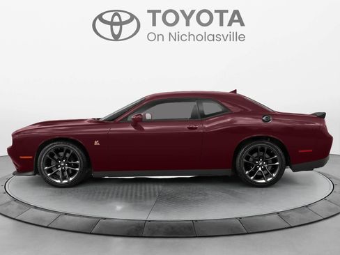 Used 2023 Dodge Challenger R/T Scat Pack RWD image 3