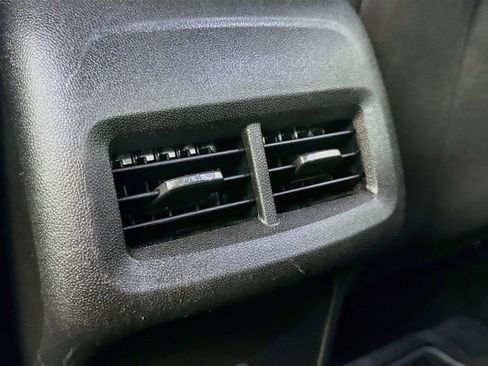Used 2019 Chevrolet Equinox LT AWD/4WD image 25