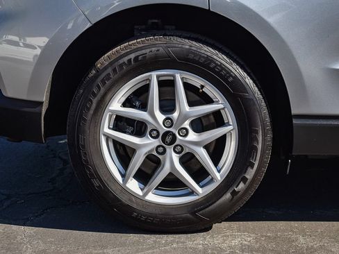 Used 2023 Ford Edge SEL AWD/4WD image 12