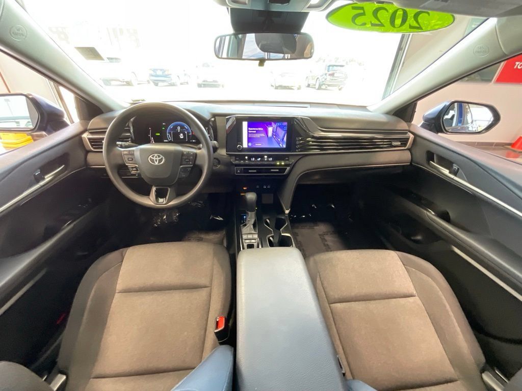 Certified 2025 Toyota Camry LE FWD image 8