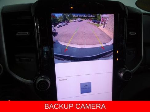 Certified 2025 RAM 1500 Big Horn AWD/4WD image 16