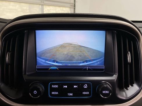 Used 2018 GMC Canyon Denali image 25