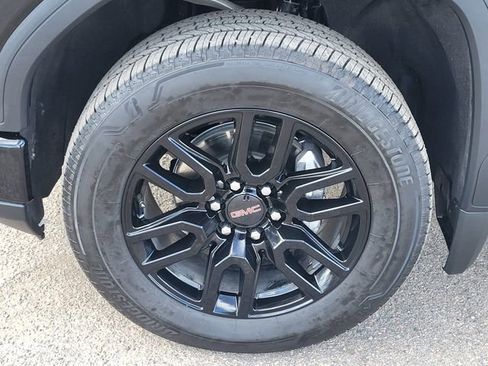 Used 2026 GMC Sierra 1500 Elevation AWD/4WD image 10