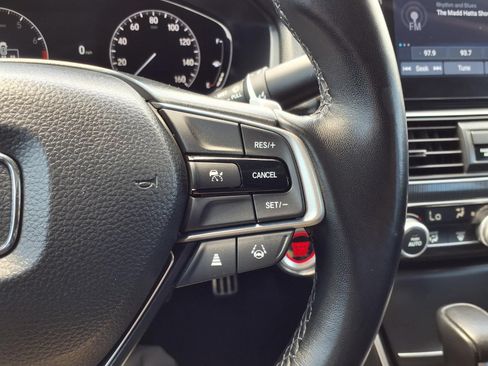 Used 2022 Honda Accord Sport Special Edition image 16
