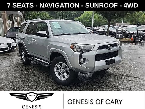 Used 2018 Toyota 4Runner SR5 AWD/4WD image 1