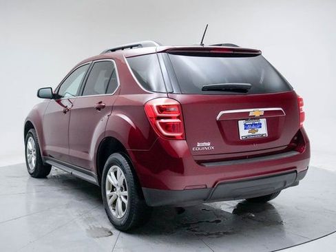 Used 2017 Chevrolet Equinox LT w/ Convenience Package image 3