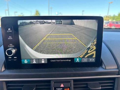 Used 2025 Honda Pilot EX-L image 14