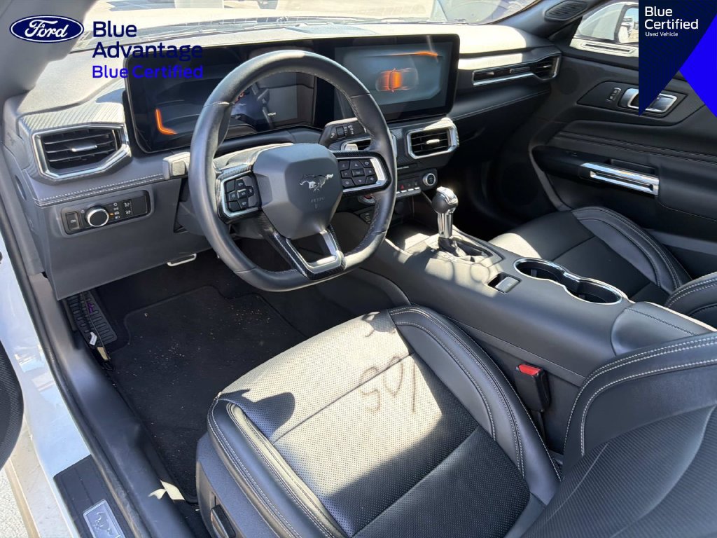Used 2025 Ford Mustang GT Premium RWD image 9
