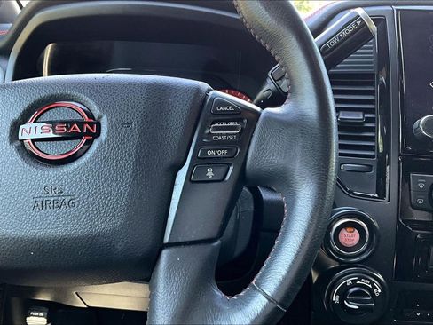 Used 2023 Nissan Titan PRO-4X w/ Pro-4x Convenience Package AWD/4WD image 13