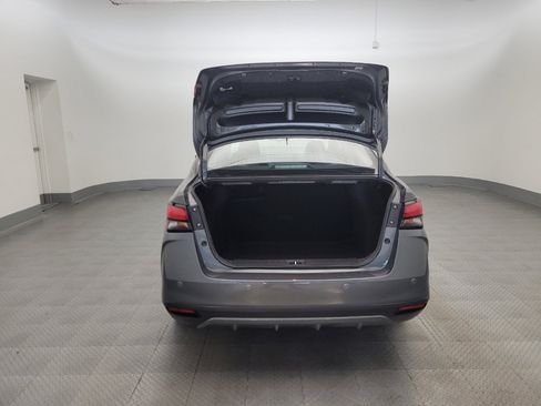 Used 2025 Nissan Versa S w/ Trunk Package image 29