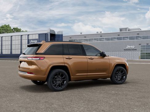 New 2026 Jeep Grand Cherokee Limited AWD/4WD image 4