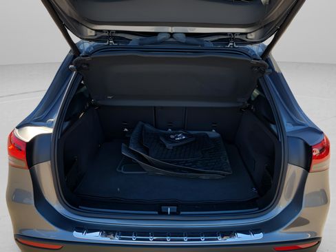 Certified 2023 Mercedes-Benz GLA 250 4MATIC image 31