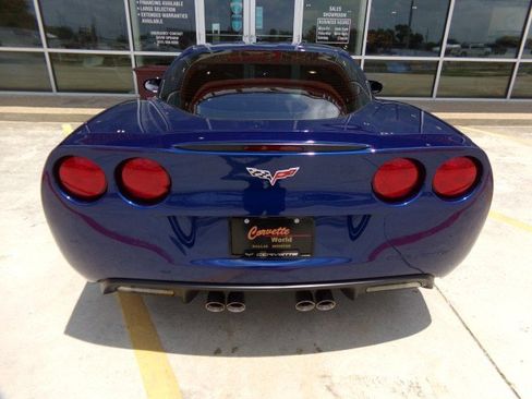 Used 2007 Chevrolet Corvette Coupe RWD image 6
