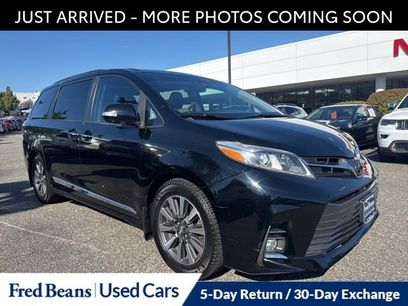 Used 2019 Toyota Sienna Limited Premium