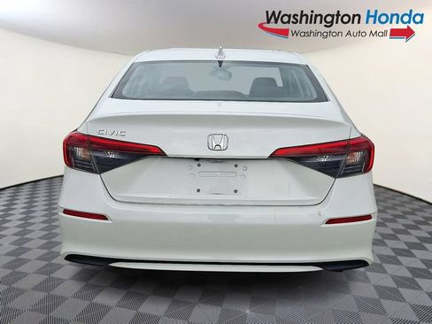 Used 2023 Honda Civic LX image 5