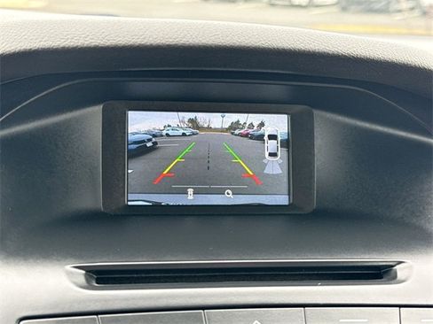 Used 2015 Ford Focus SE image 32