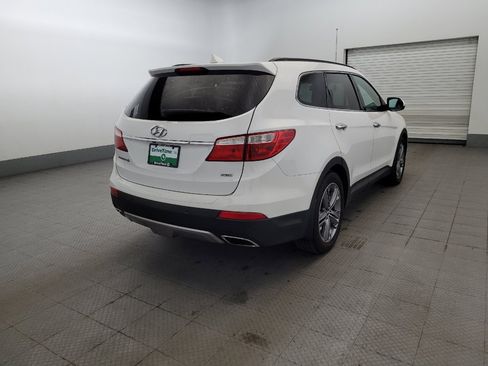 Used 2015 Hyundai Santa Fe GLS w/ Option Group 03 FWD image 9